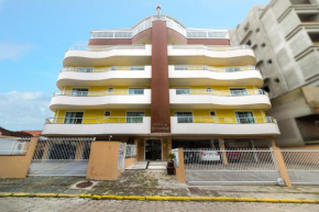Отель Residencial Dona Naime  Бомбиньяс
